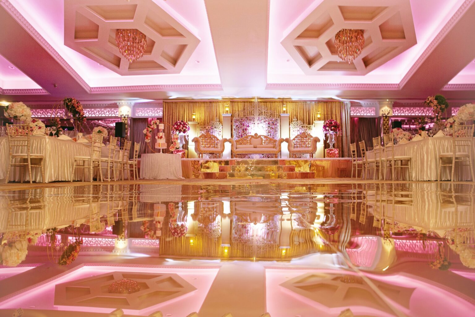 the-best-destination-wedding-event-planner-in-london-grand-sapphire